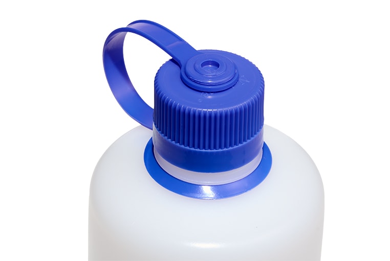 Nalgene product view: 32oz Narrow Mouth Ultralite Bottle Y1 — 32oz Narrow Mouth Ultralite Bottle