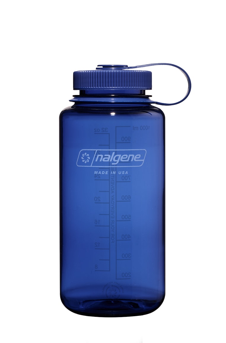Nalgene product detail: 32oz Wide Mouth Bottle N2 — 32oz Wide Mouth Bottle