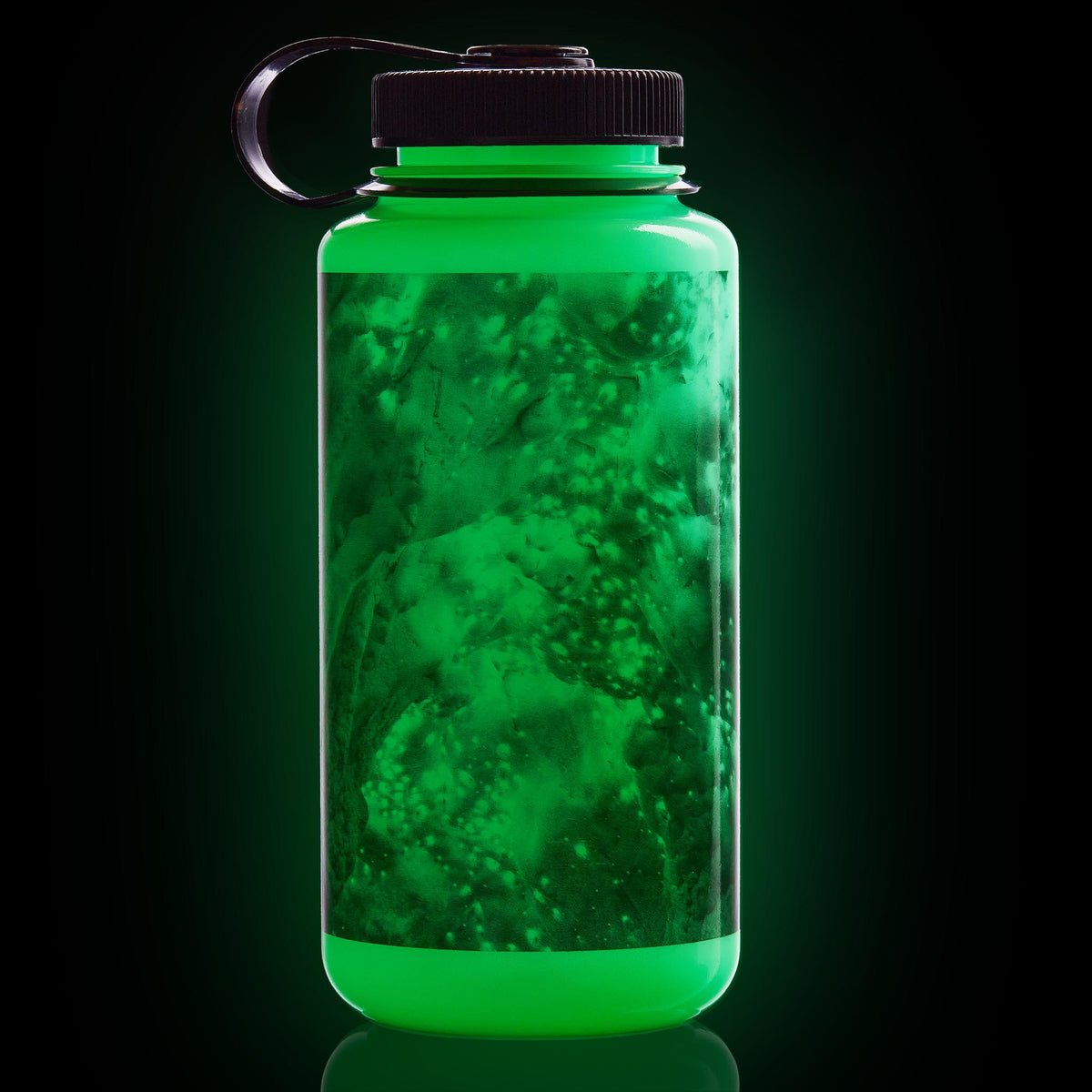 Nalgene product view: 32oz WM Glo Wyld L4 — 32oz WM Glo Wyld
