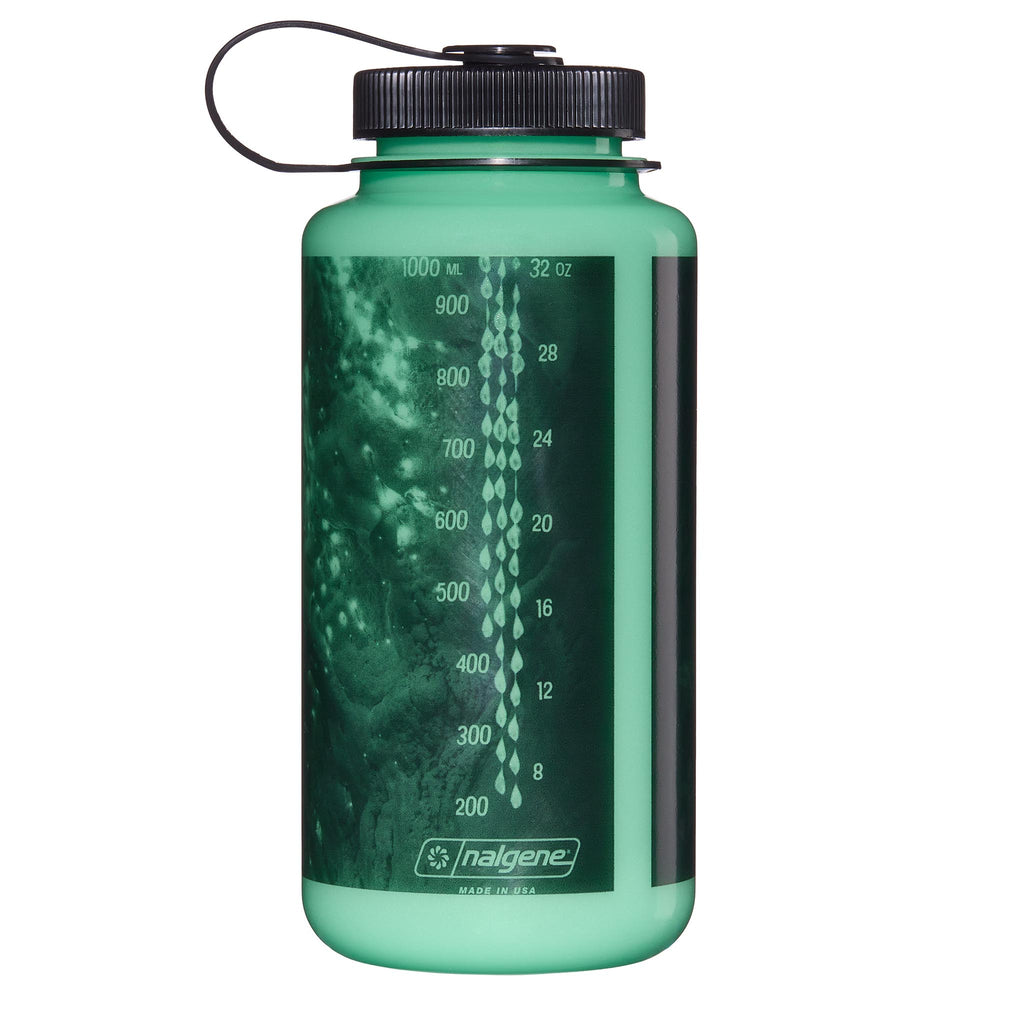 Nalgene product view: 32oz WM Glo Wyld L4 — 32oz WM Glo Wyld
