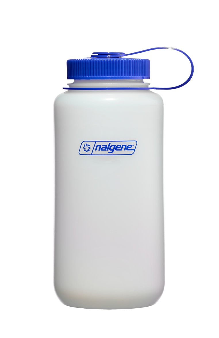Nalgene product view: 32oz Wide Mouth Ultralite Bottle X8 — 32oz Wide Mouth Ultralite Bottle